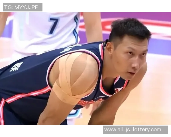 易建联仅得8分却被狂赞，布泽尔：他得2分也是领袖