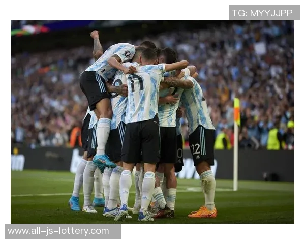 欧美杯与欧洲超级杯赛事份量对比:顶级足球盛事的差异与魅力 欧美杯与欧洲超级杯赛事份量对比:顶级足球盛事的差异与魅力