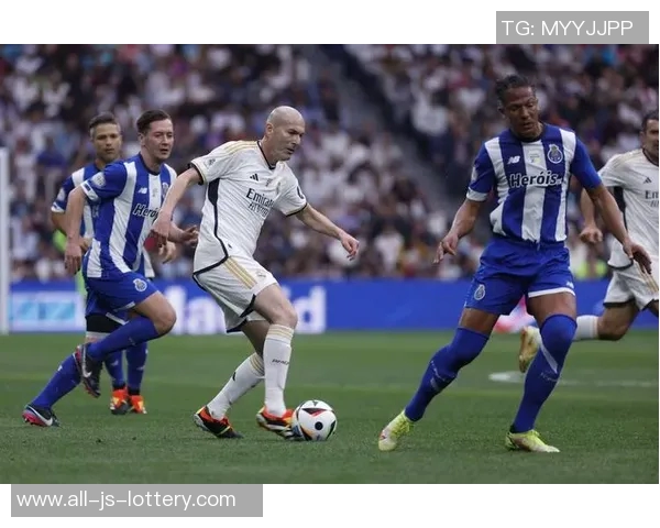 巴黎单一自然年欧冠收获12胜,追平皇马和拜仁保持的纪录背后的品牌力与球迷热潮 巴黎单一自然年欧冠收获12胜,追平皇马和拜仁保持的纪录背后的品牌力与球迷热潮